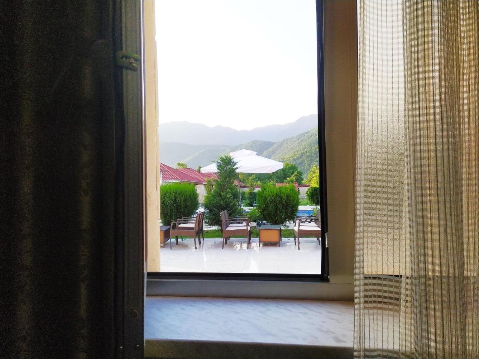 Gabala Bliss Inn Hotel And Restaurant Екстериор снимка