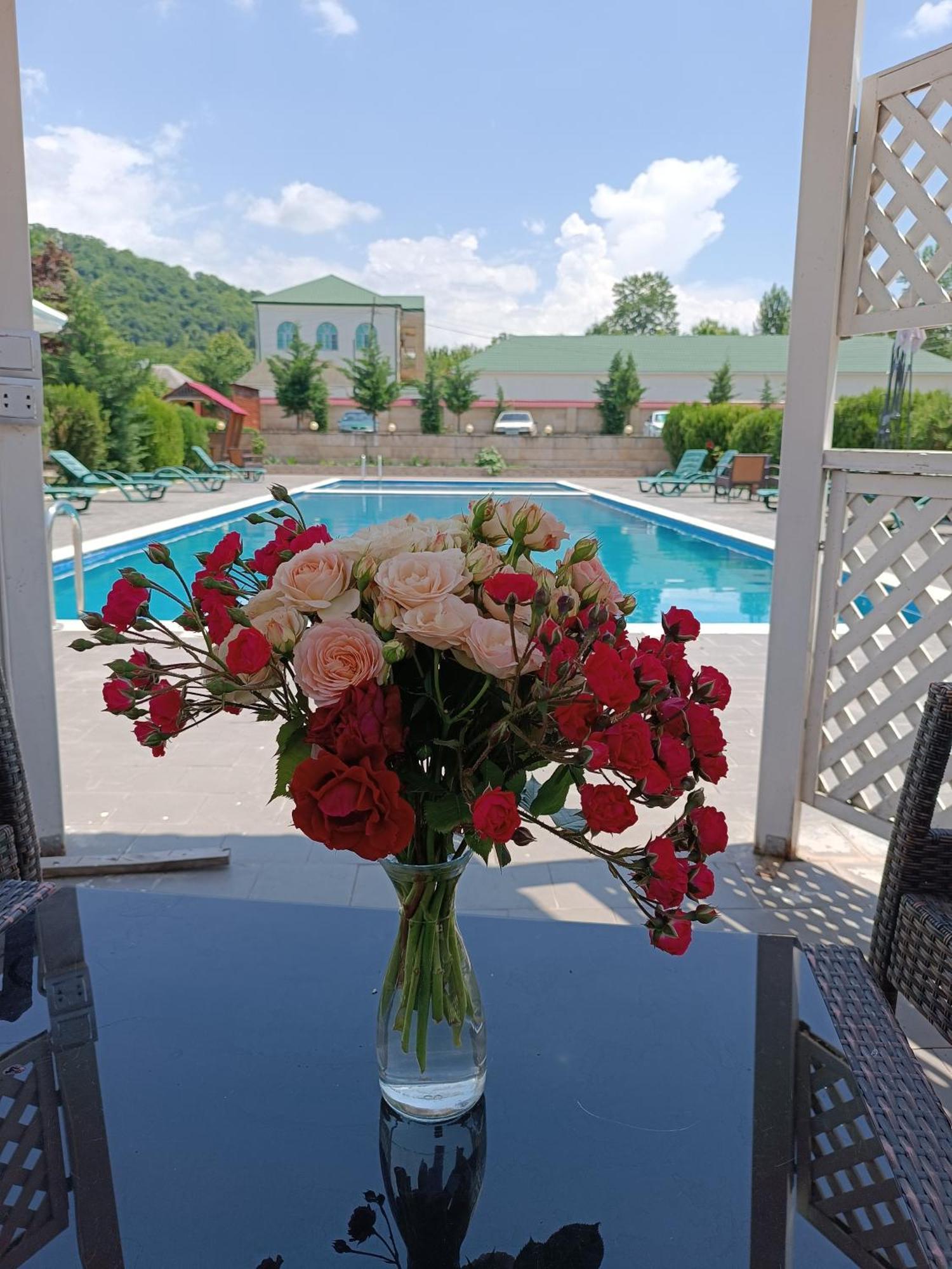 Gabala Bliss Inn Hotel And Restaurant Екстериор снимка